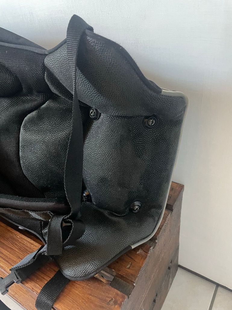 Used Boblbee zaino rigido con paraschiena bike — image 14 of 14