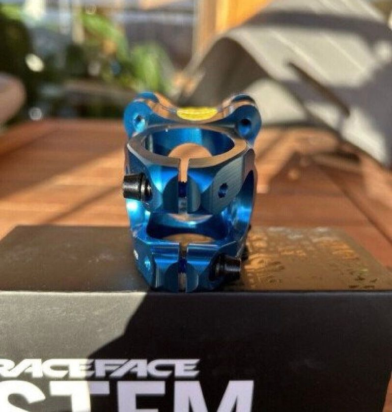 Używany Race Face Turbine R 35 2025 bike — zdjęcie 3 z 5