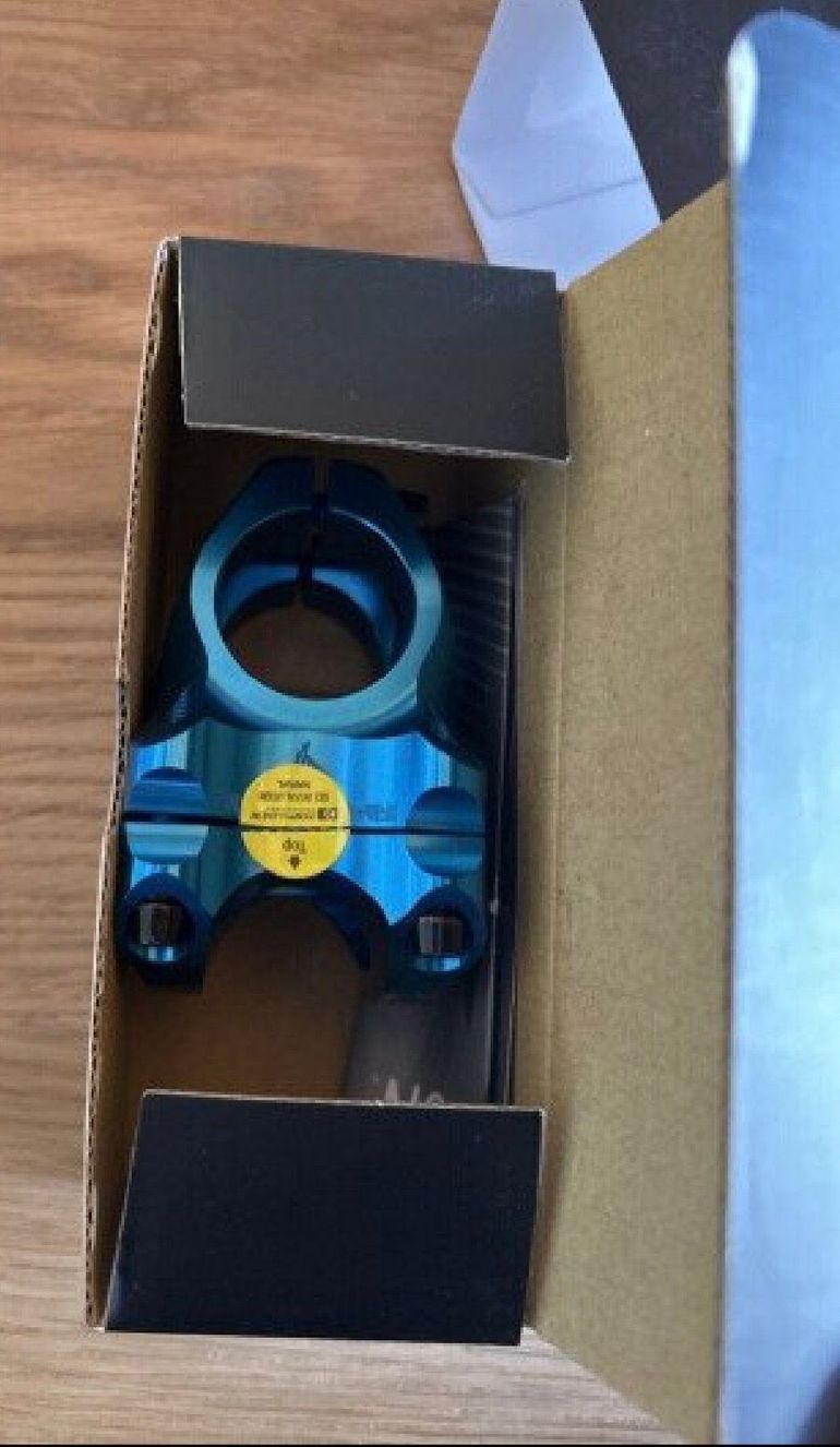 Używany Race Face Turbine R 35 2025 bike — zdjęcie 5 z 5