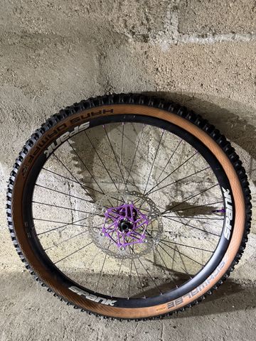 Used Spank spik race 33 Wheels