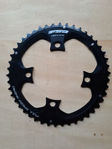 Brugt Fsa 46T Chainring Drivetrain & Pedals