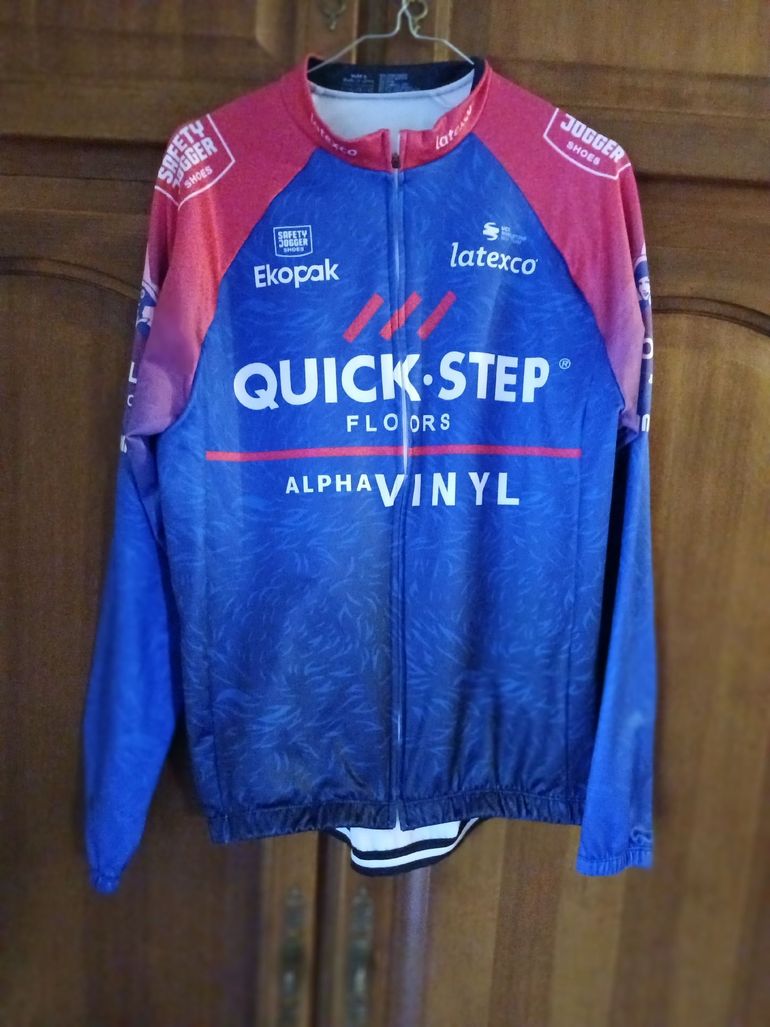 Used Qwic à   vendre   tenue   cycliste   hiver 2025 bike — image 4 of 6