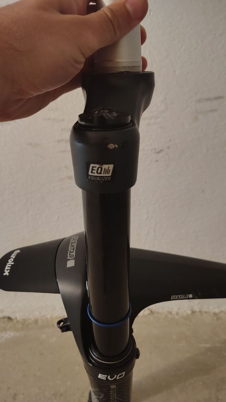 Used 2024 Sr Suntour durolux 36 160 bike — image 5 of 11