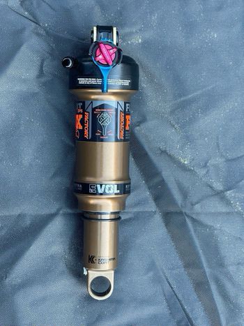 FOX Float DPS Factory 3-position Adj. EVOLLV 2023 bike usato — immagine 2 di 5