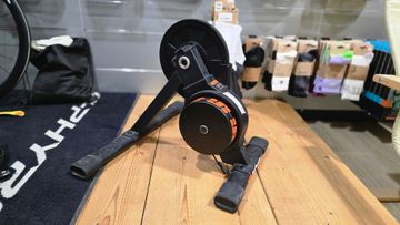 2023 volt s Cycling Accessories usato