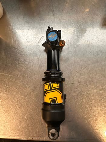 2025, Öhlins TXC2Air 190x45 Air Shock