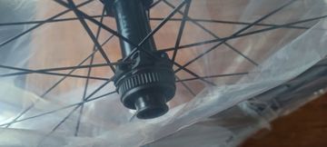 Gebrauchtes Dt Swiss XMC 1200 27.5" 30mm Boost Front Wheel (180 hub) bike — Bild 6 von 7