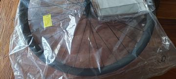 Gebrauchtes Dt Swiss XMC 1200 27.5" 30mm Boost Front Wheel (180 hub) Wheels