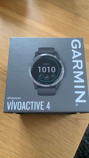 Used 2021 Garmin Vivoactive 4 GPS Smartwatch bike — image 4 of 6