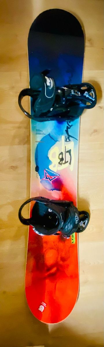Used 2008 DREAM, Hand laminated, Custom graphit Limited Edition, 168cm superastronomické freeride Snowboarding & Splitboarding