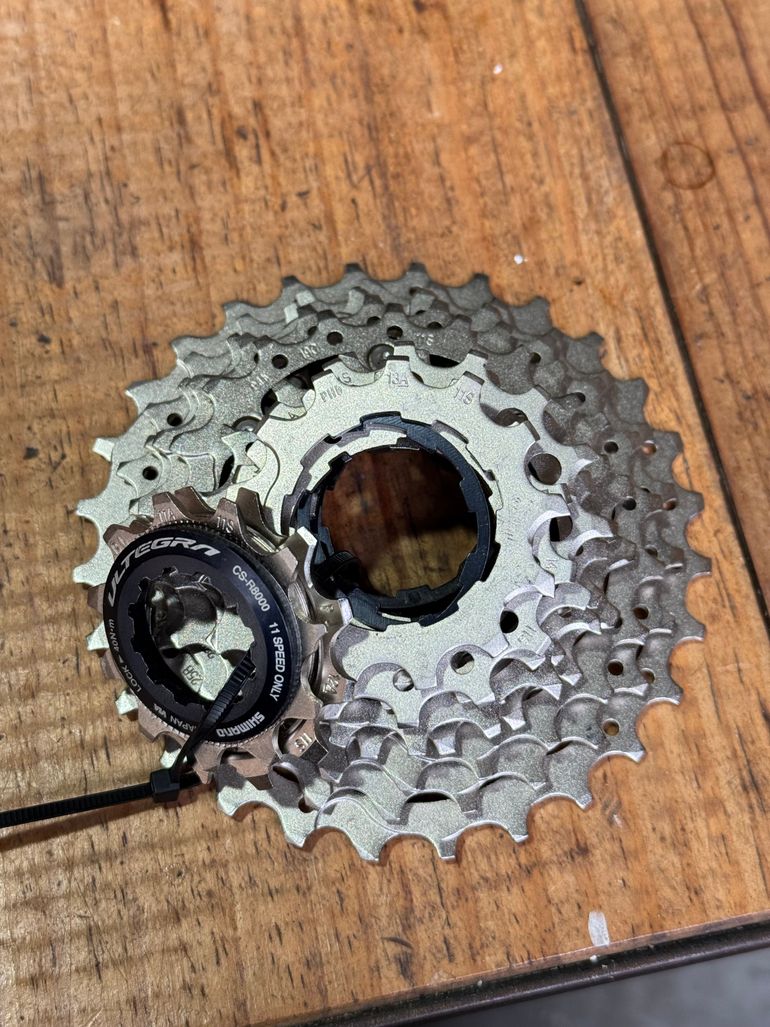 Used Shimano ultegra 11-28 2020 bike — image 4 of 4