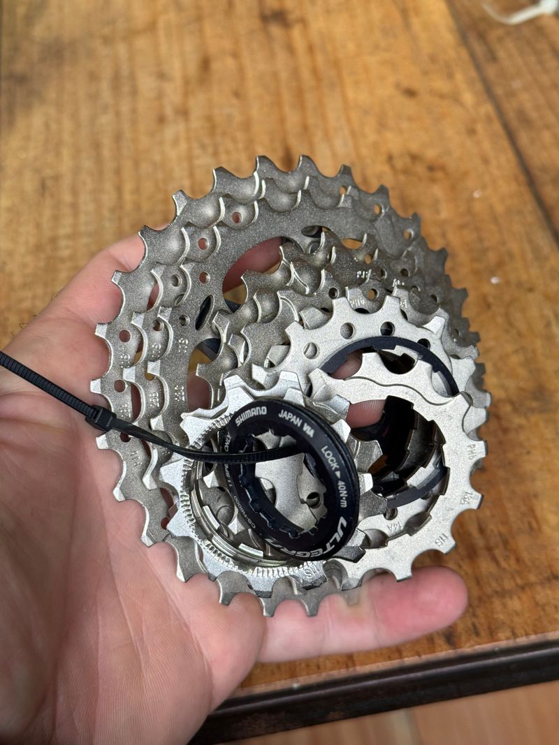 Used Shimano ultegra 11-28 2020 Drivetrain & Pedals