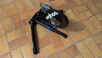 Used Wahoo KICKR Smart Trainer v4.0 2018 bike — image 7 of 9