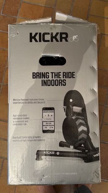 Wahoo, Wahoo KICKR Smart Trainer v4.0