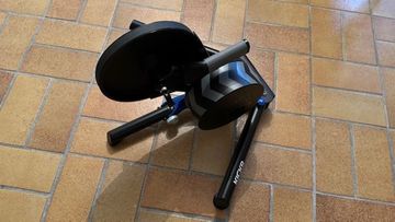 Used Wahoo KICKR Smart Trainer v4.0 2018 bike — image 9 of 9