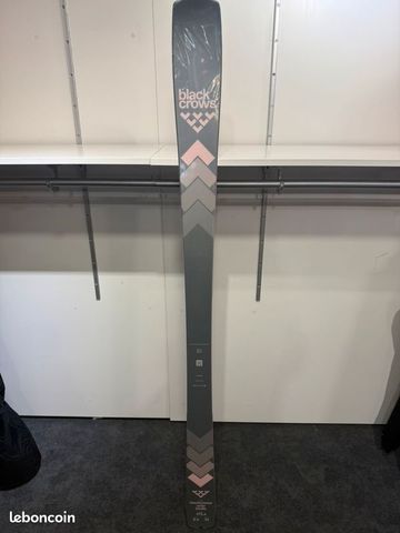 Used Black Crows Octo birdie 2025 2025 Skiing & Skitouring