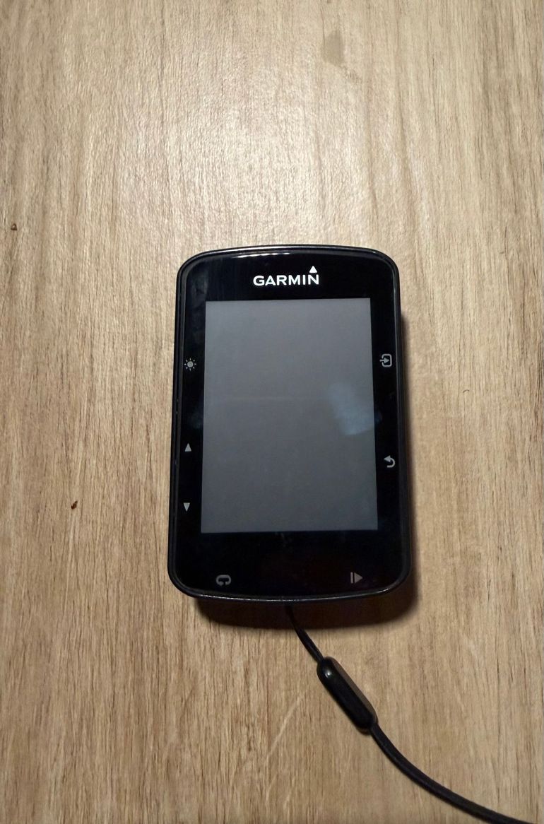 Used Garmin Edge 520 GPS Cycling Computer bike — image 6 of 9