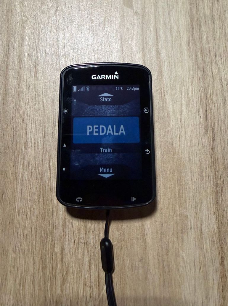 Used Garmin Edge 520 GPS Cycling Computer bike — image 3 of 9