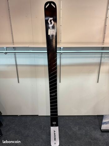 Used Scott Proguide 96 2025 178cm 2025 bike — image 1 of 4