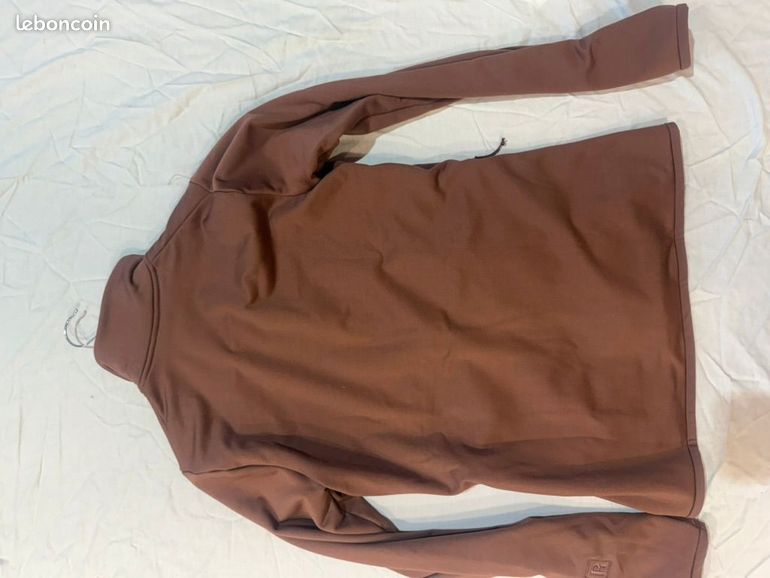 Used Patagonia Women's R1® Thermal Jacket bike — image 2 of 4