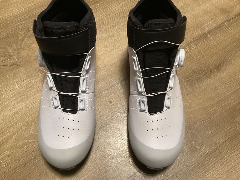 Used Fizik Fizik Tempo Artica GTX Road Cycling Shoes bike — image 1 of 8