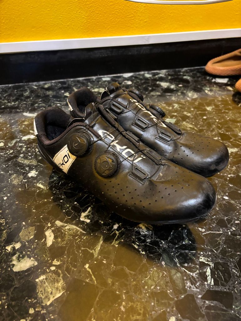 Used 2021 Ekoi Scarpe bike — image 2 of 2