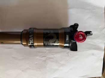 Used 2024 Fox Float SL Factory  Air Shock bike — image 4 of 4