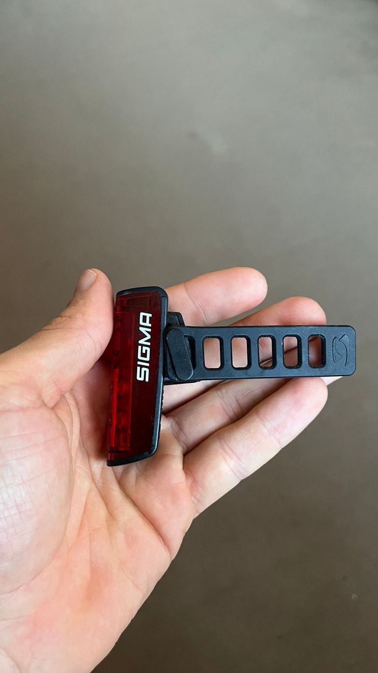 Used 2018 Licht Smart Grip Bicycle Lighting System bike — image 2 of 3