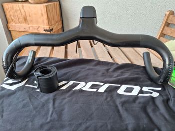 2022, Syncros IC LC Carbon Integrated Handlebar