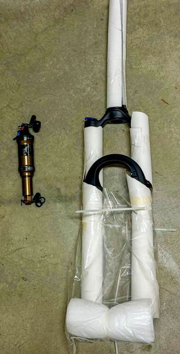 Used 2024 NEW Take-Off: FOX Factory 34 SC/SL GRIP SL 29” 120/44 + FOX Float SL Factory (Cannondale Scalpel 2024+) bike — image 8 of 9