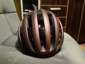 Used 2025 Abus Airbreaker helmet - Iced berryLimited edition bike — image 7 of 11