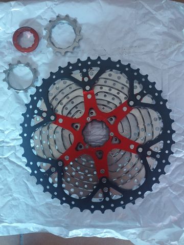 Used Viaron 10 speed cassette bike — image 4 of 5