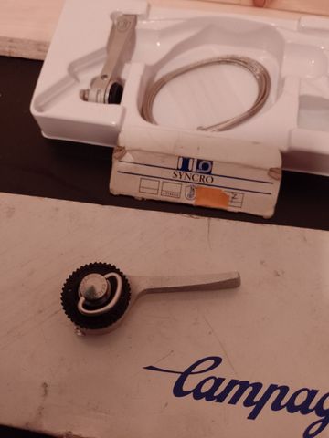 Used Campagnolo C-Record 6/ sincro7 bike — image 4 of 6