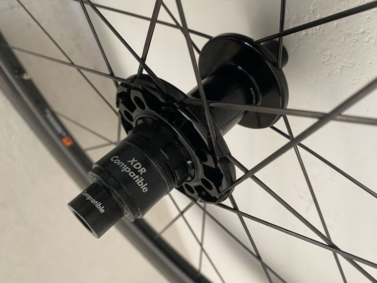 Used 2025 Giant SLR 1 50 Disc Carbon Wheelset 28" bike — image 13 of 16