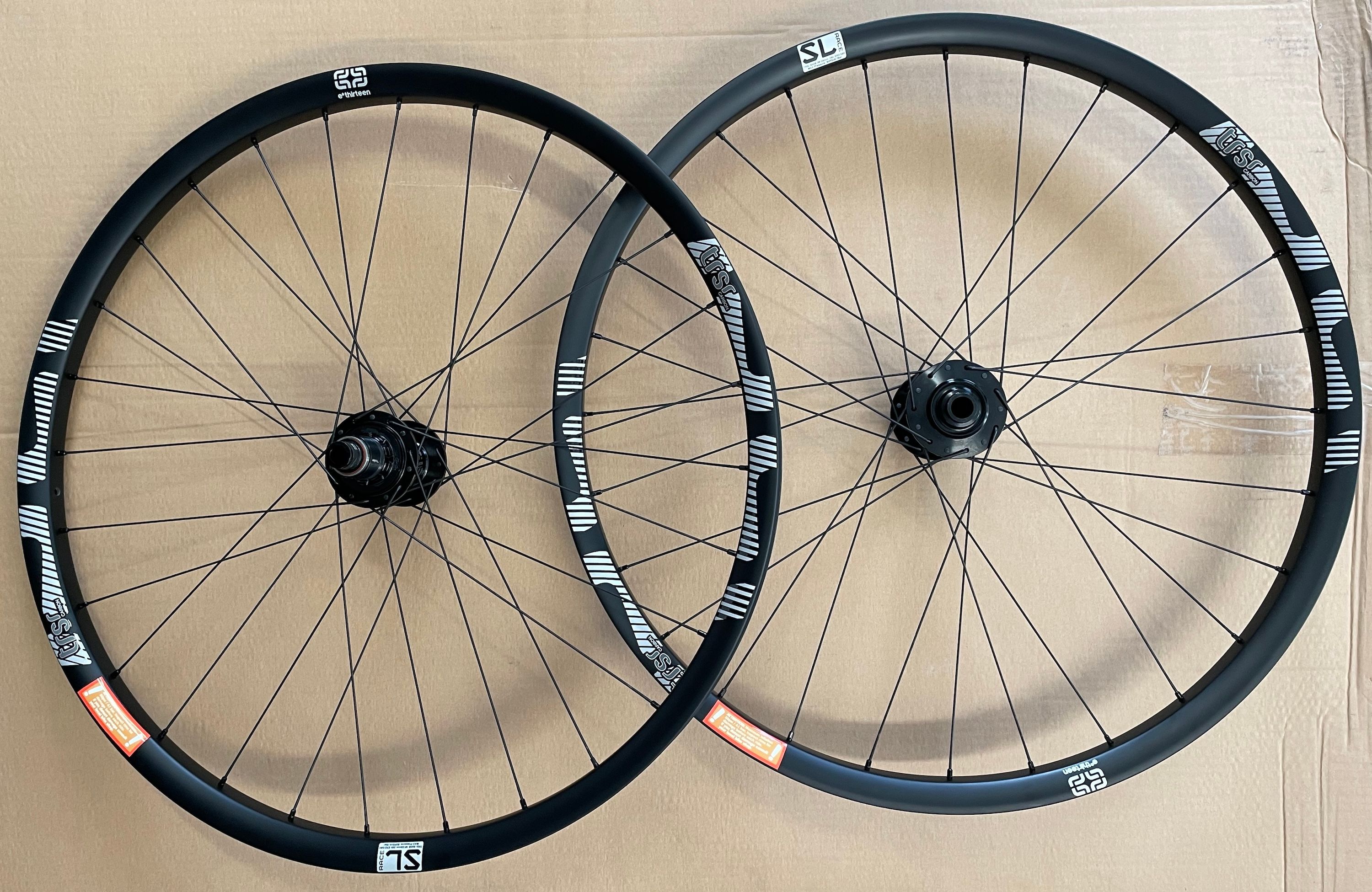 E*Thirteen TRS Race SL Carbon null