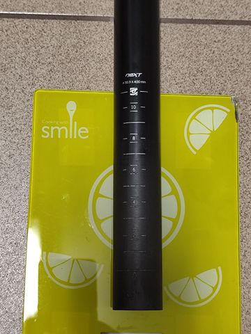 Used 2022 Race Face Next SL Seatpost 30.9mm Carbon 228g bike — image 8 of 11