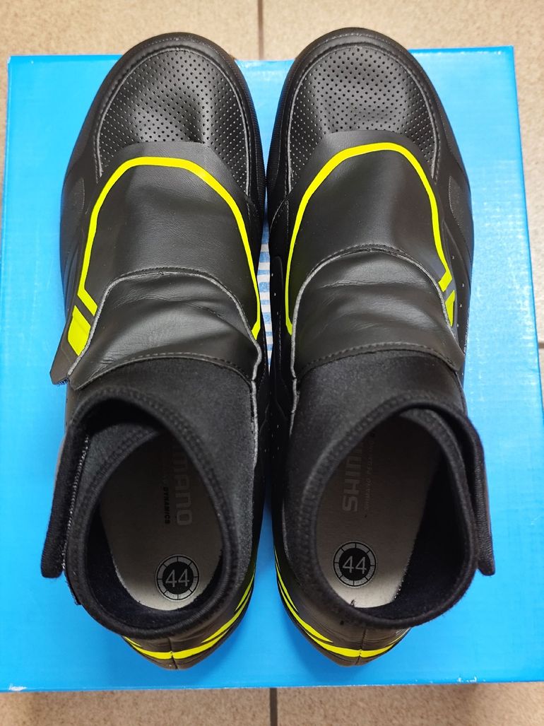 Used Shimano RW5 RW500 Winter SPD-SL Shoes Size 44 bike — image 1 of 8