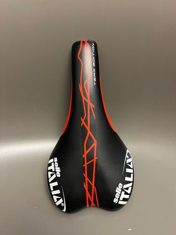 Used 2023 SLR TEAM EDITION bike — image 2 of 3