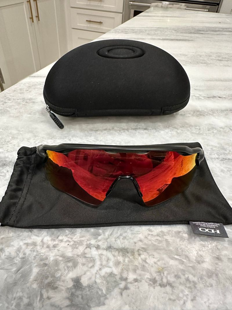 Used 2024 Oakley Radar EV Cycling Accessories