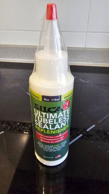 Used Silca Ultimate Tubeless Sealant Replenisher bike — image 1 of 2