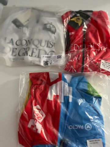 Used 2024 Maillot Ciclismo Lote de 3 Nuevos bike — image 2 of 7