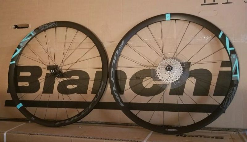 Brugt Fulcrum Racing 418 Disc 2023 bike — billede 1 af 3