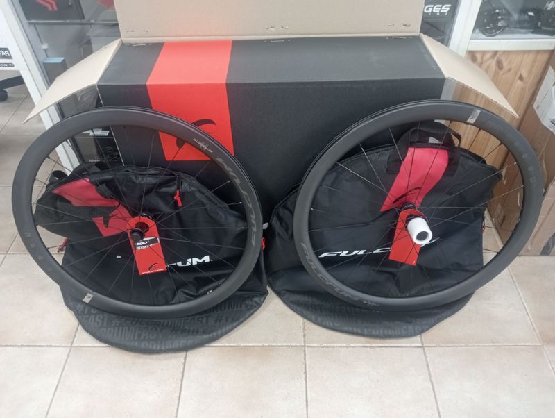 Fulcrum Speed 42 Disc Wheels de segunda mano