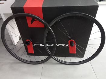 Fulcrum, Rapid Red Carbon Wheelset