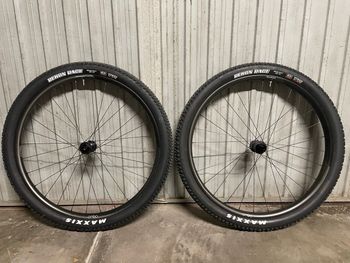 Used Orbea OQUO MP30-Team 2024 bike — image 1 of 6