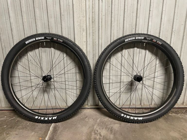 Used Orbea OQUO MP30-Team 2024 bike — image 1 of 6