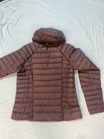 Used Patagonia Down Sweater Hoody bike — image 3 of 3