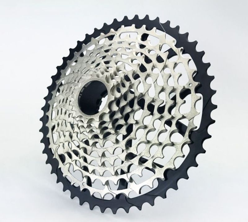 Garbaruk HG 11-speed 11-46T Cassette Drivetrain & Pedals usato