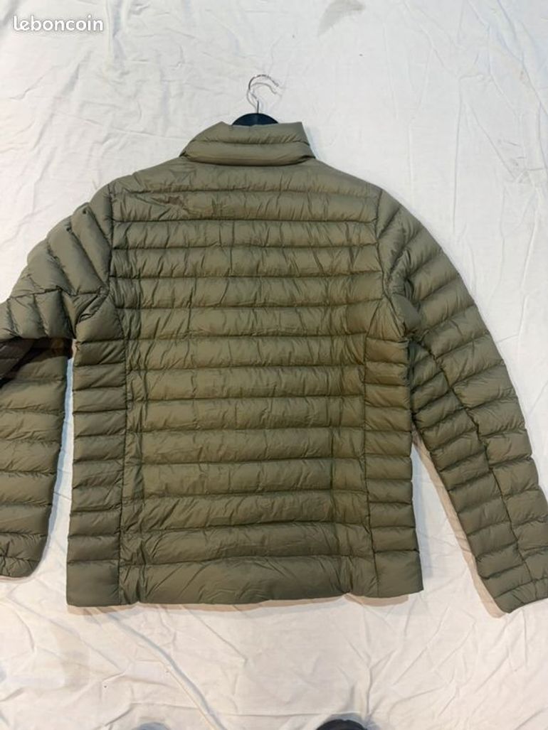Used Patagonia Men's dows sweater hoody bike — image 2 of 3