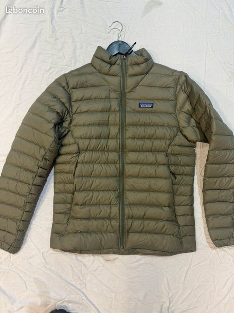Used Patagonia Men's dows sweater hoody bike — image 1 of 3